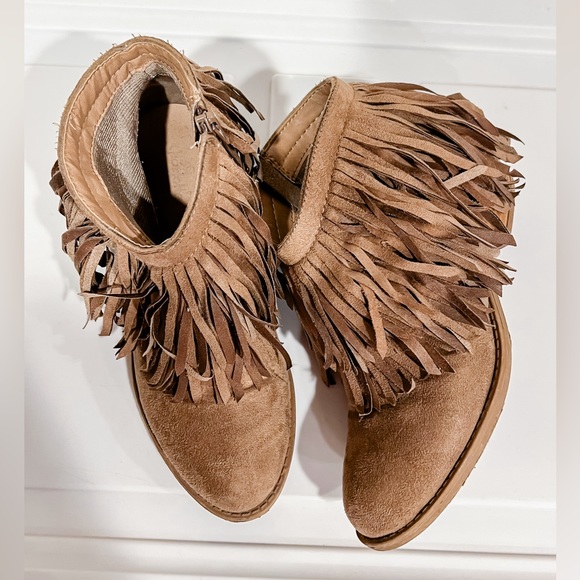 Taupe Suede Fringe Booties - Picture 1 of 3